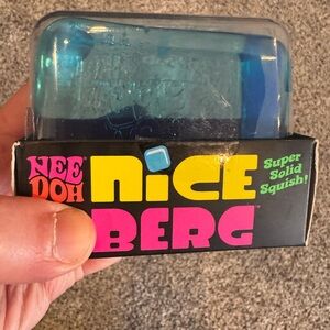 NeeDoh Nice Berg New Fast Ship